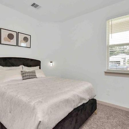 4Bedroom Escape - Near Med Center With Backyard Houston Bagian luar foto