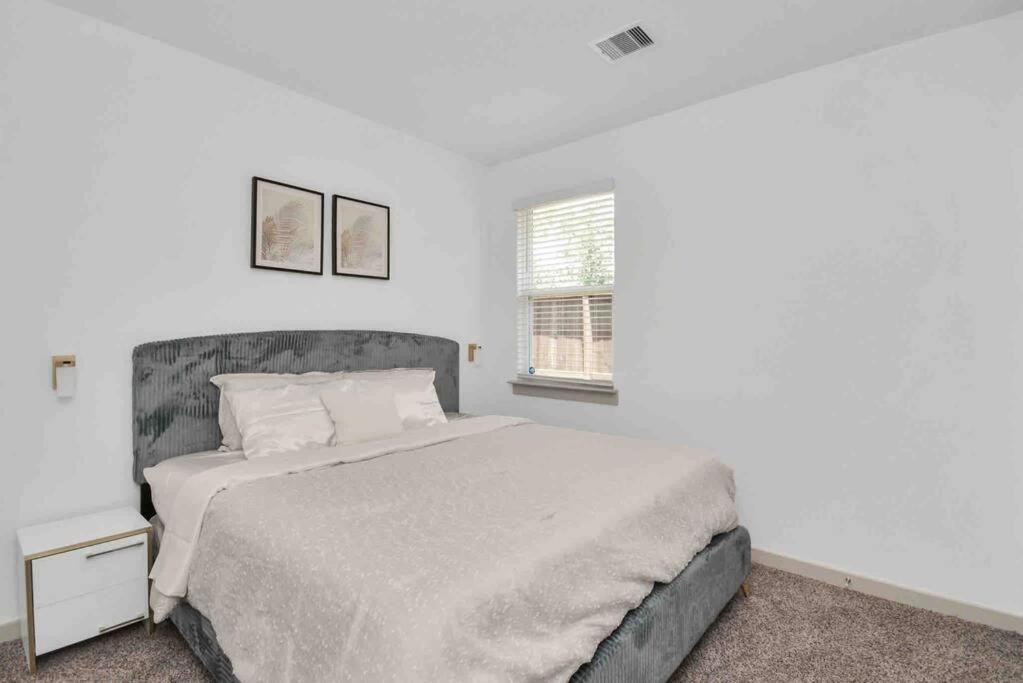 4Bedroom Escape - Near Med Center With Backyard Houston Bagian luar foto